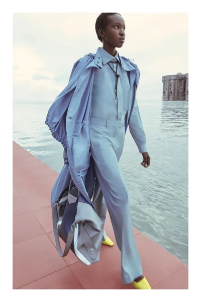 Look 10